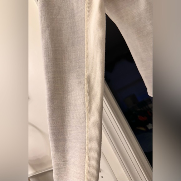 Lululemon Scuba Hoodie - Picture 4 of 7